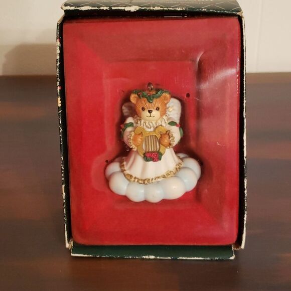 Vintage Enesco Lucy & Me "Angel on a Cloud" Ornament - Picture 6 of 11